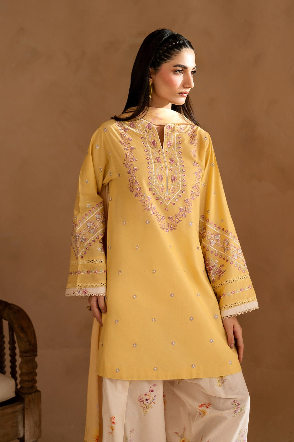 Gulabo Embroidered 3pcs