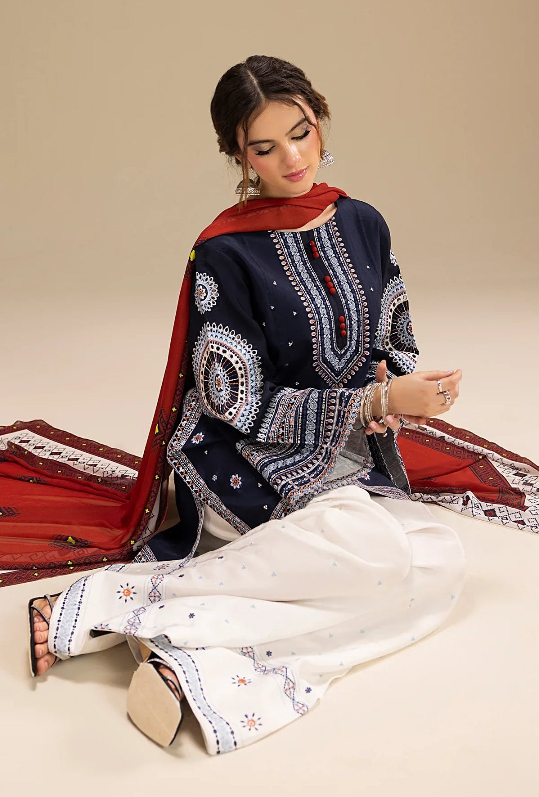 Arzu Full Embroidered 3pcs(Stitched)
