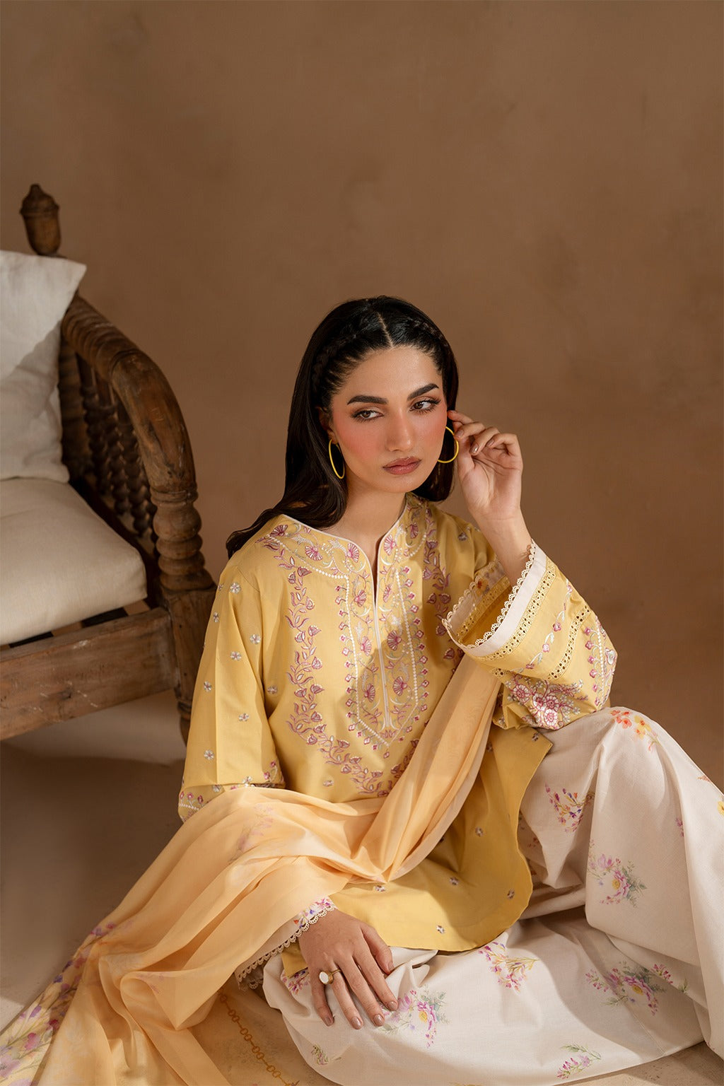 Gulabo Embroidered 3pcs